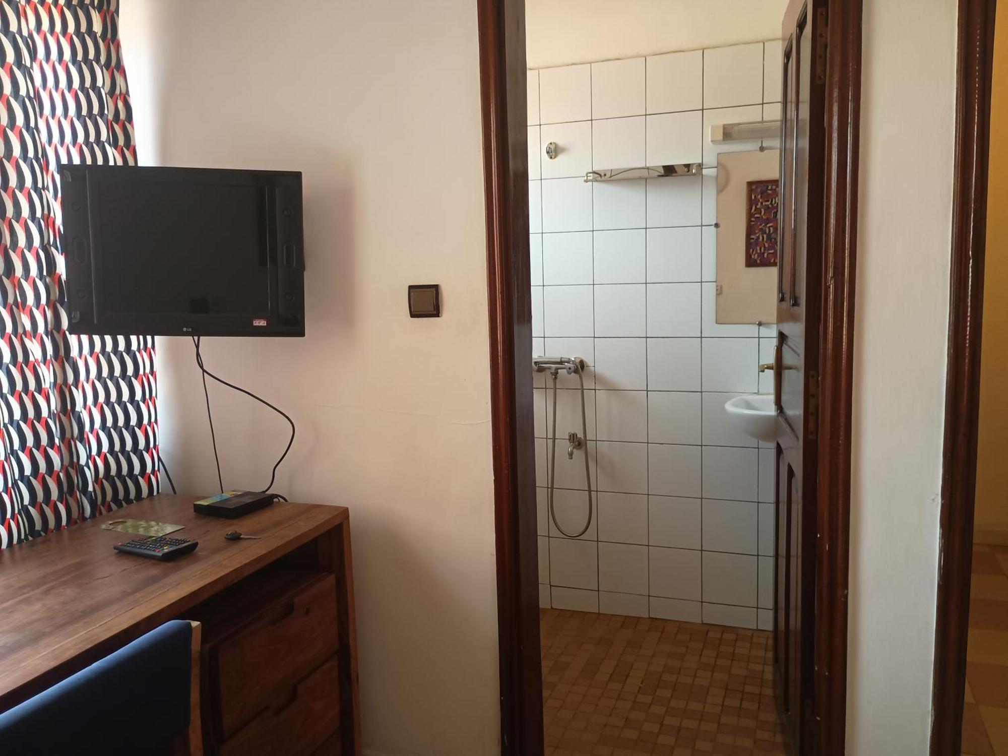 Karls Guesthouse Cotonou Exterior foto